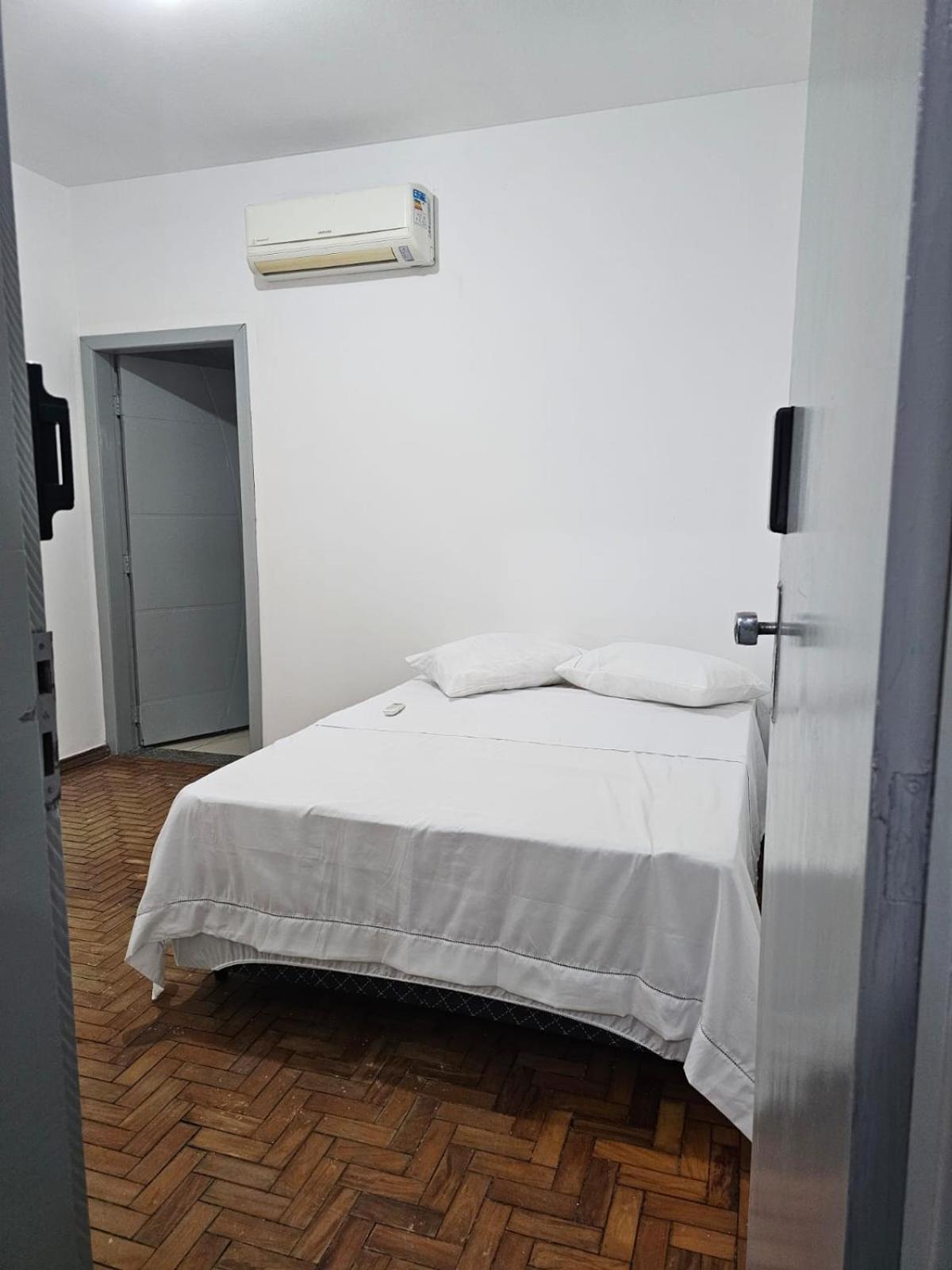 Cig Hostel Goiânia Esterno foto