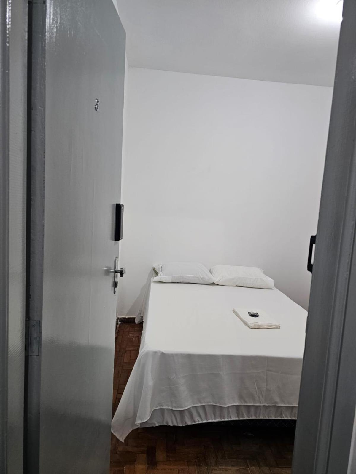 Cig Hostel Goiânia Esterno foto